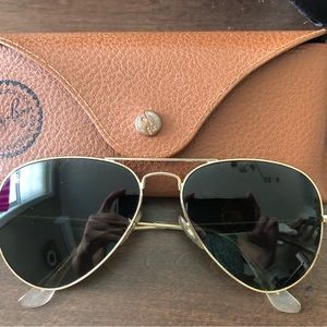 Ray ban aviator sunglasses